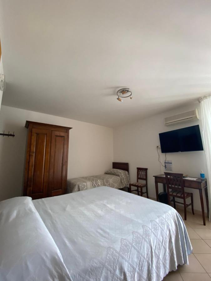 L'Attico Piazza Sant'Oronzo Bed and Breakfast Lecce Exteriör bild